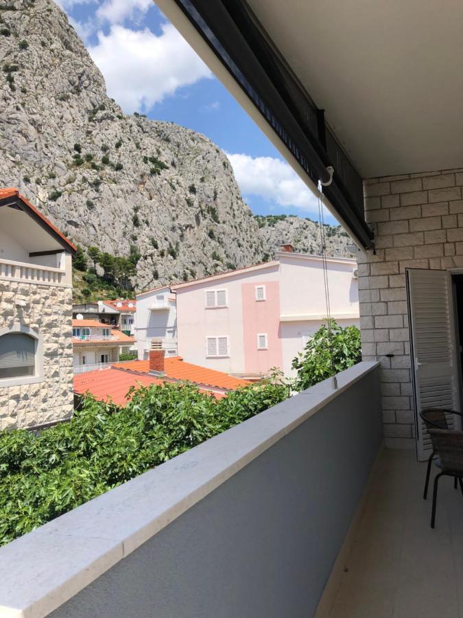 Omis - Private Ensuite Room With Balcony - Hotel Style Exteriér fotografie